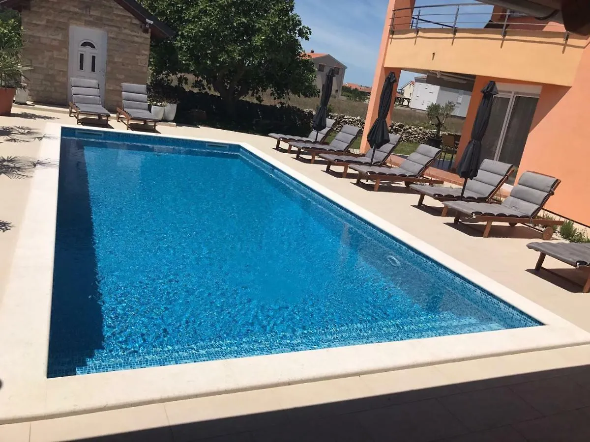 Apartments Dalmatina Zaton  Zaton (Zadar)